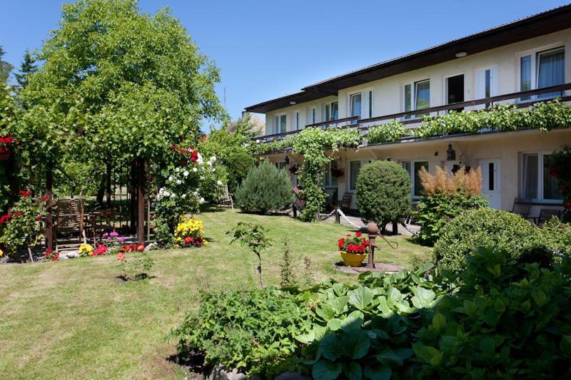 Dom Goscinny Basia Niechorze Exterior foto